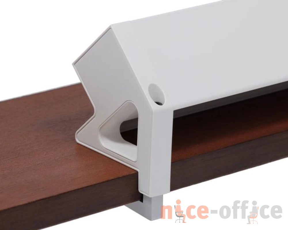 Блок розеток настольный с двумя крепежами (3 розетки, USB-A, USB-C) 215x75x82 Рива / Riva